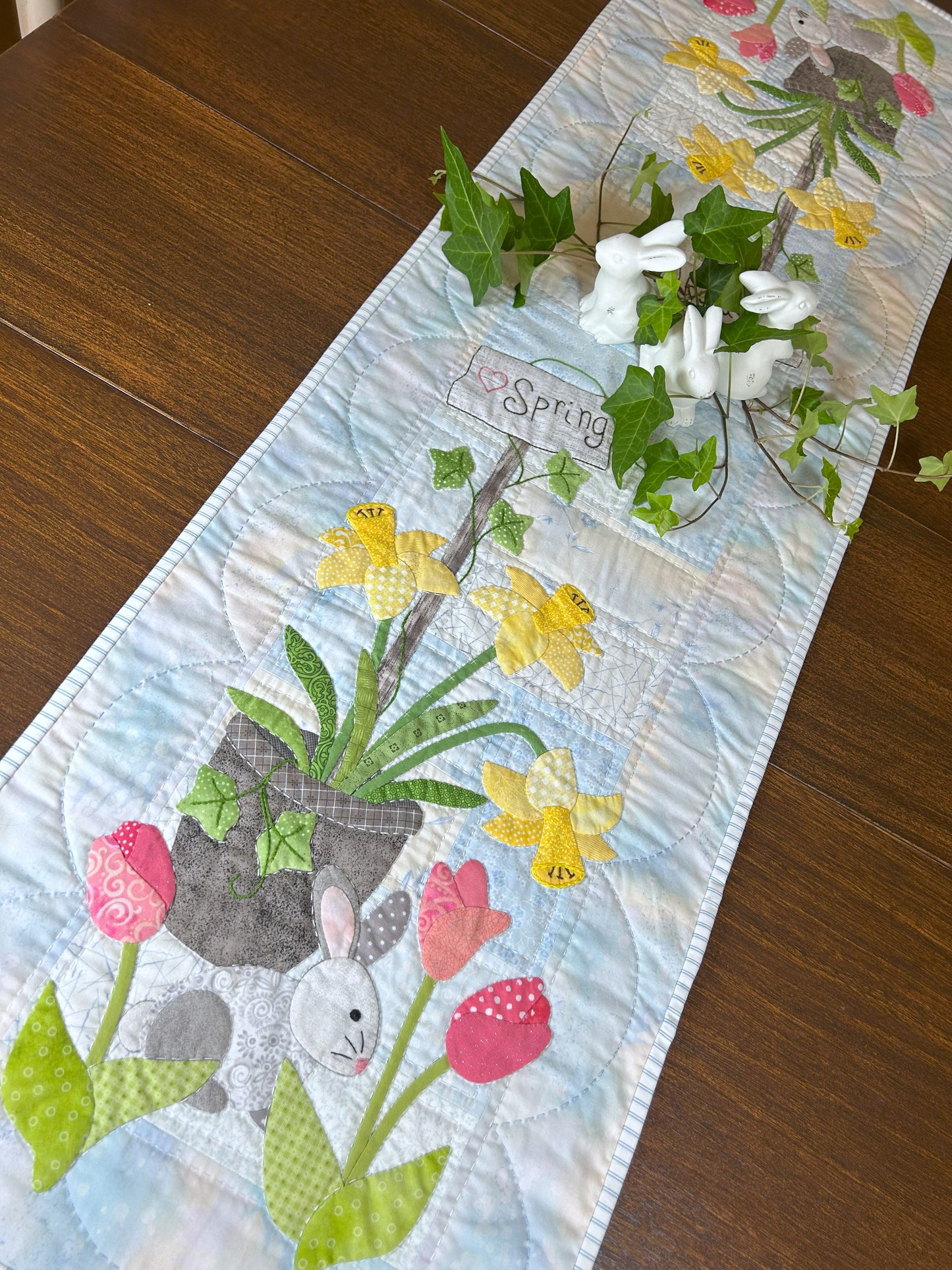 Spring Blossoms Table Runner PDF Download
