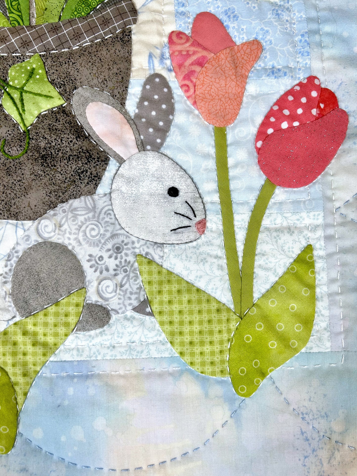 Spring Blossoms Table Runner PDF Download