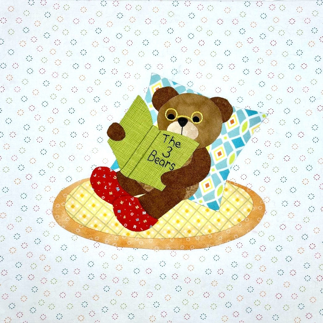 Year of Bears - Reading Bear Appliqué Pattern PDF