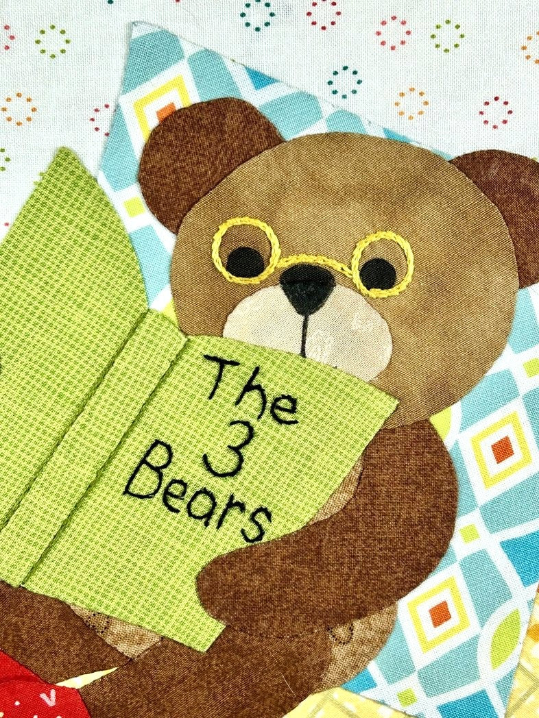 Year of Bears - Reading Bear Appliqué Pattern PDF