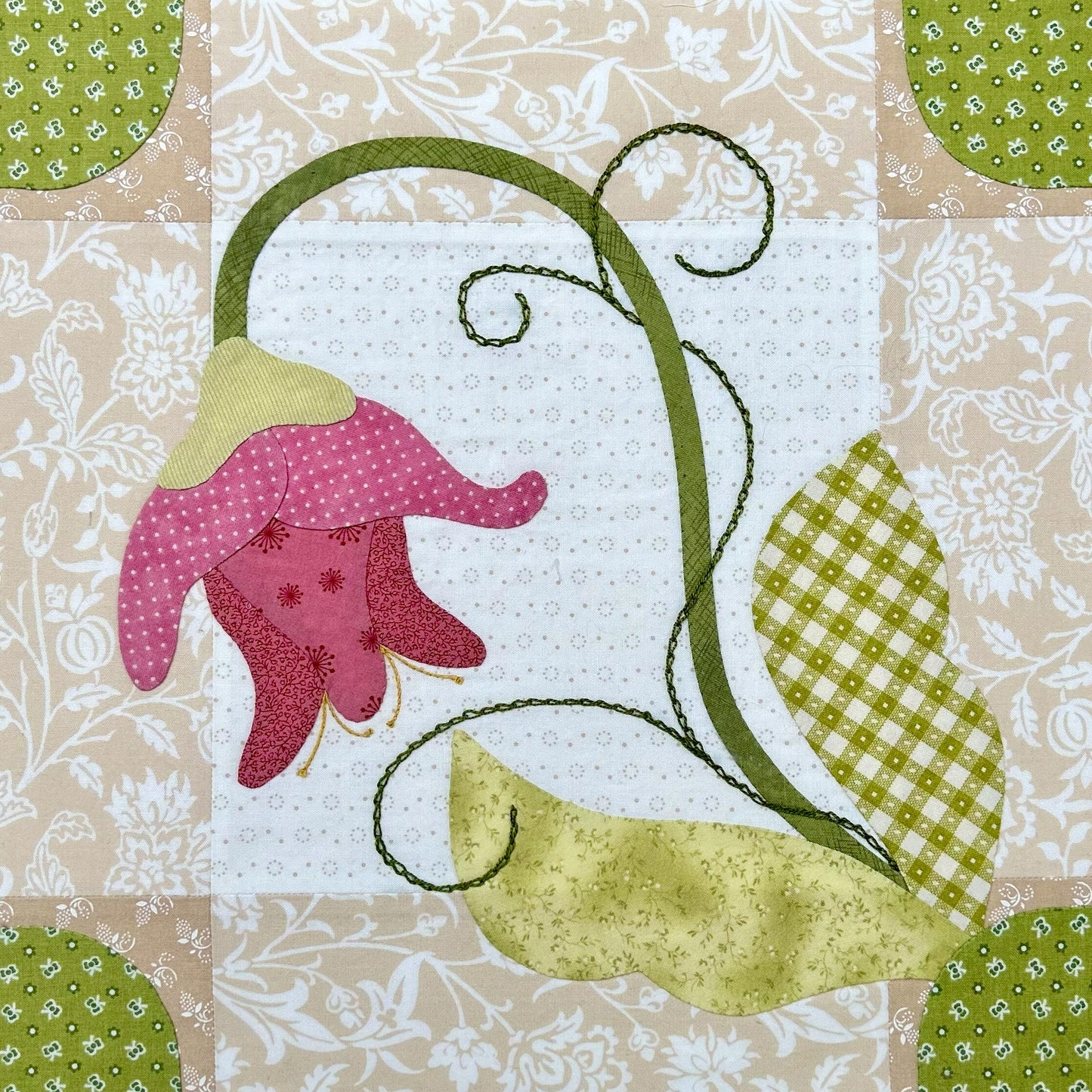 Petal & Vine Block 7 PDF