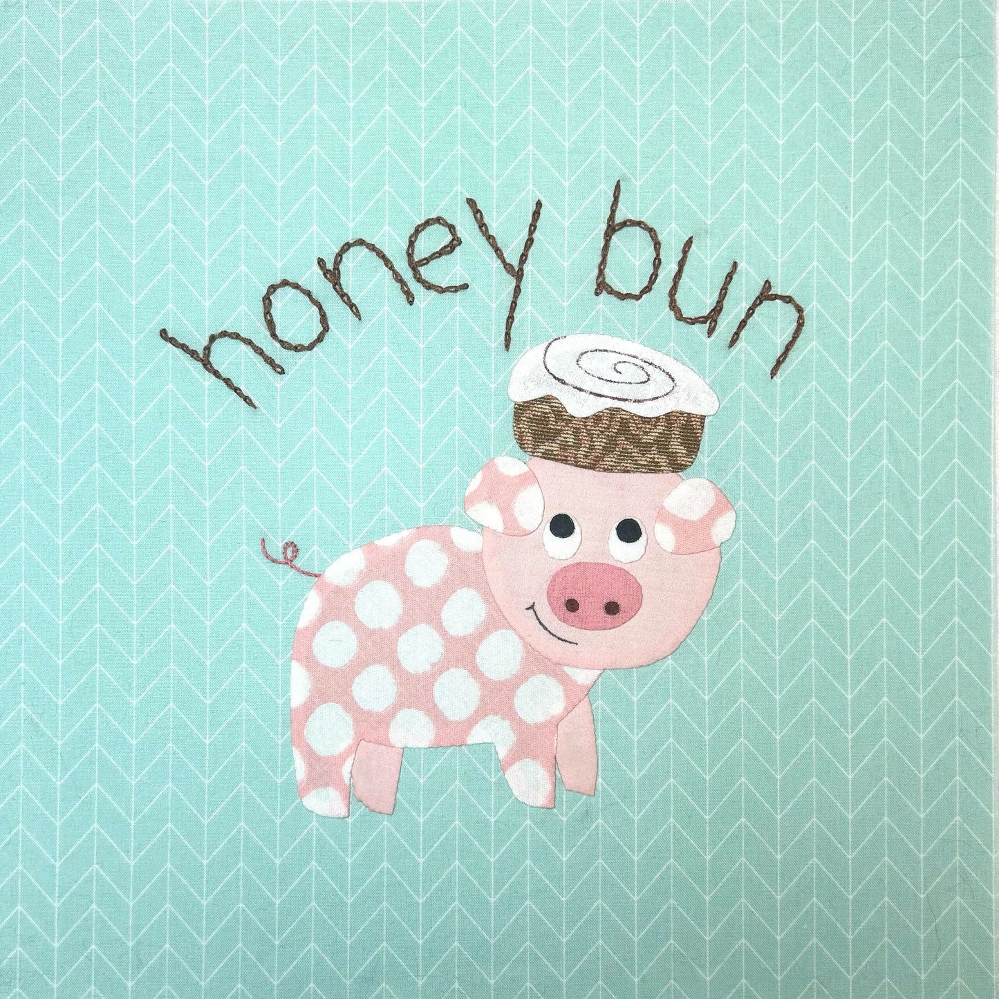 Little Baker Block 5 - Honey Bun Appliqué Pattern PDF Download